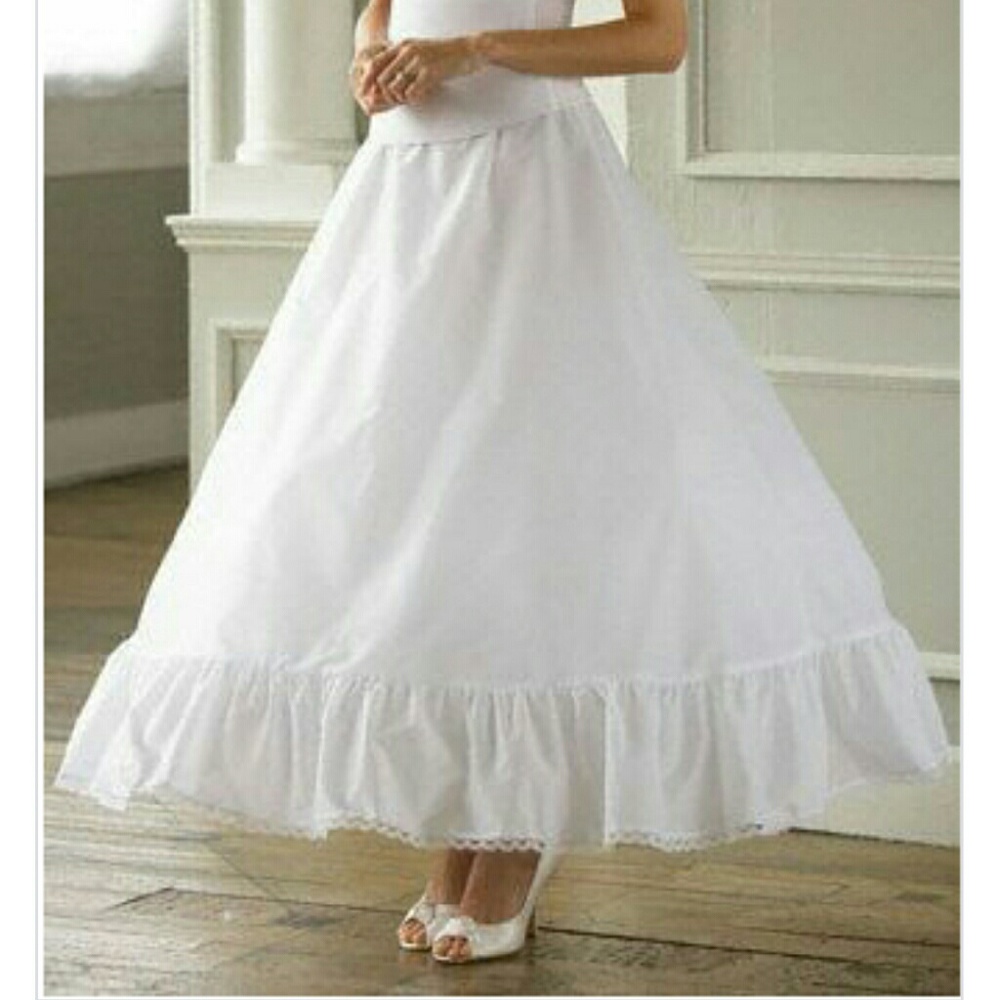 Gown slip